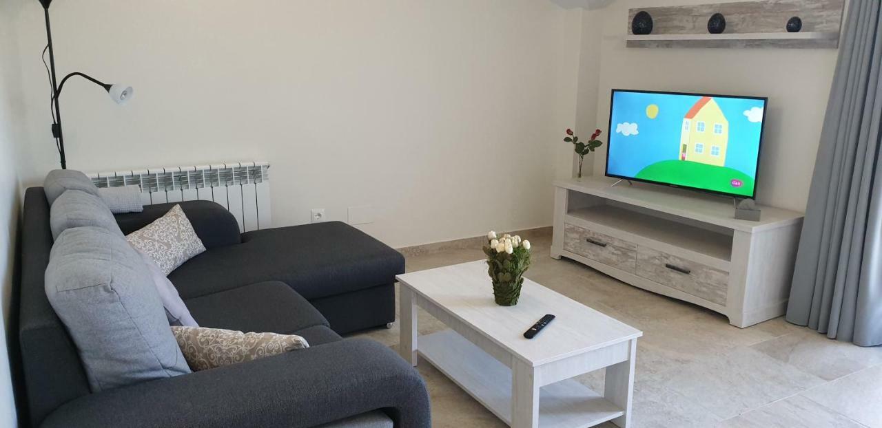 Apartamentos La Pradera De Isla Plana Dış mekan fotoğraf