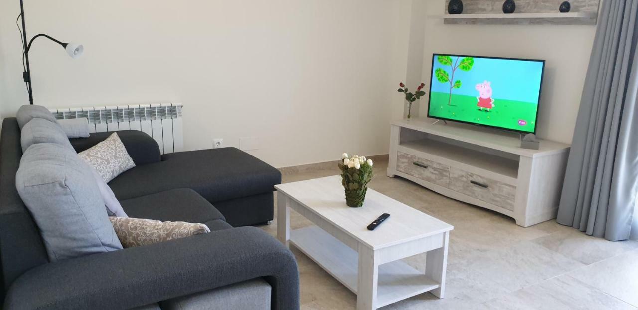 Apartamentos La Pradera De Isla Plana Dış mekan fotoğraf